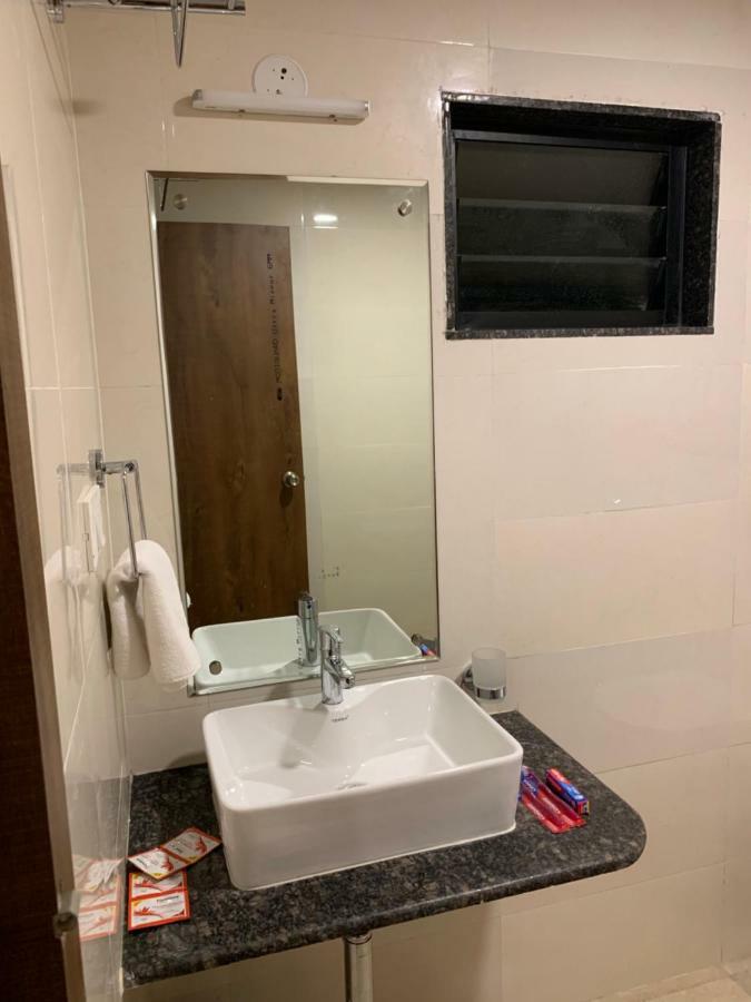Jn Guestline Hotel Devanahalli Ngoại thất bức ảnh